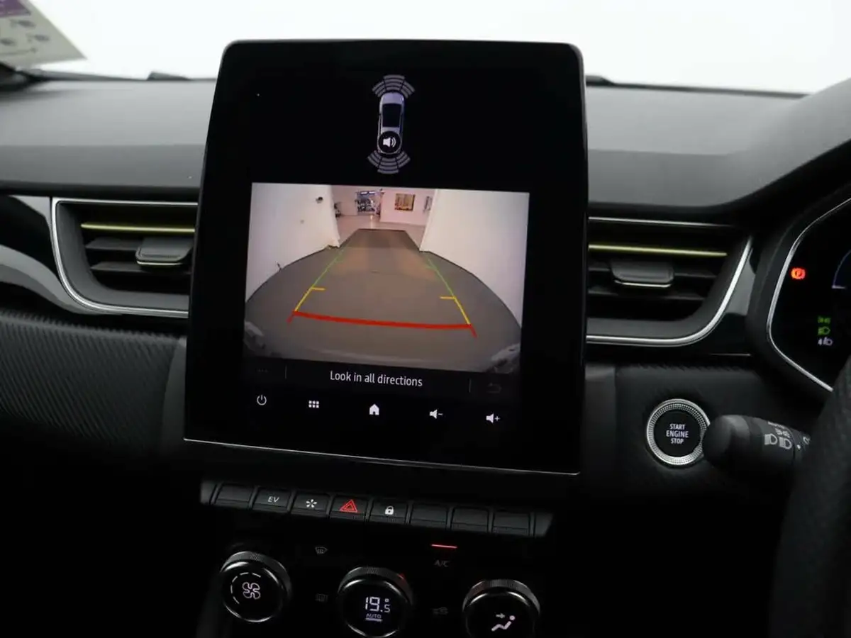 2024-renault-captur-16-e-tech-engineered-145ps-full-big-17