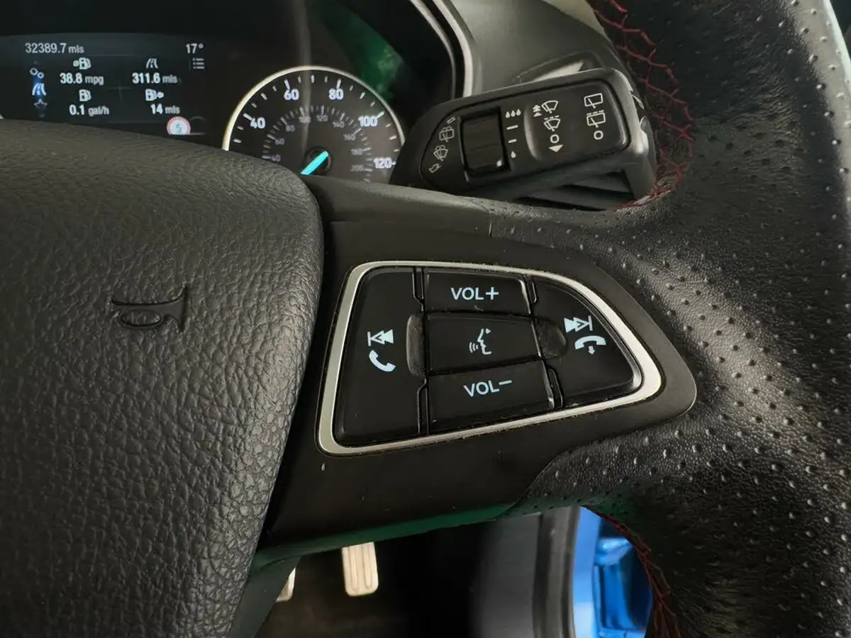 2020-ford-ecosport-10t-st-line-125ps-big-18