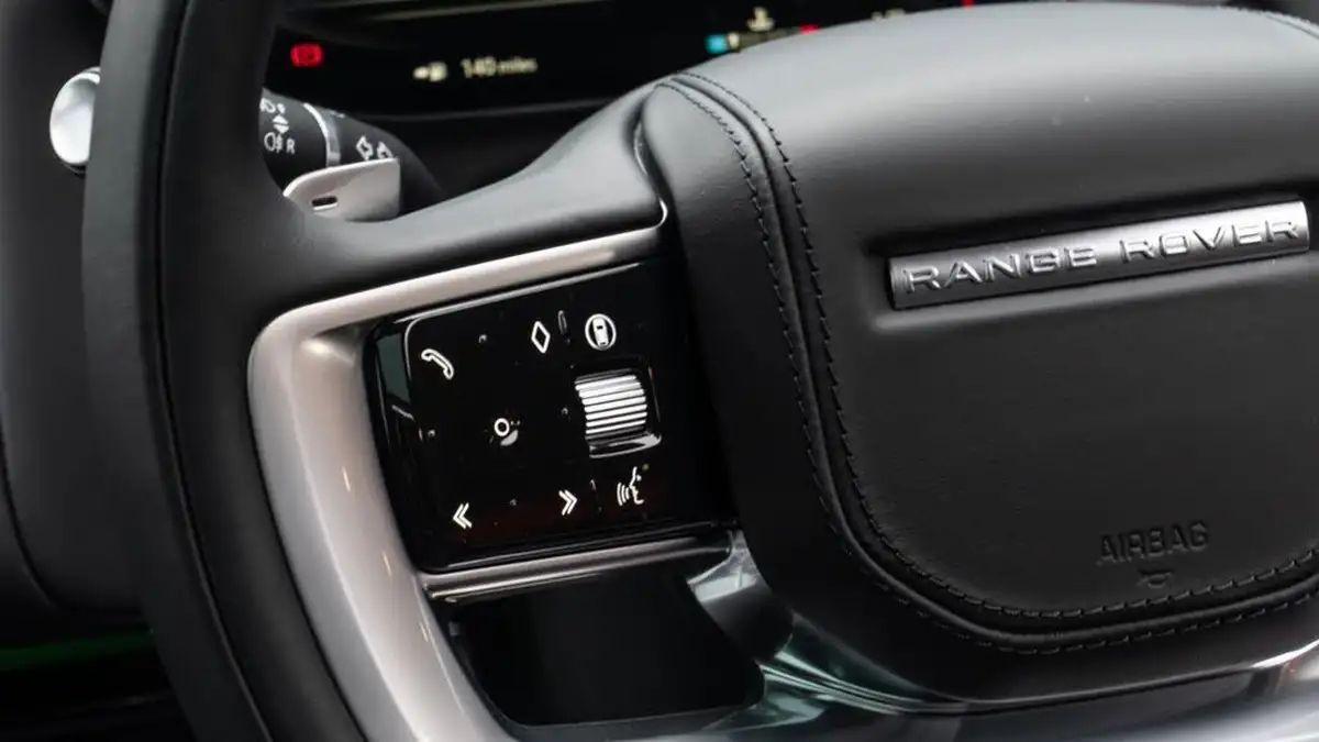 2024-land-rover-range-rover-30-d350-se-big-16