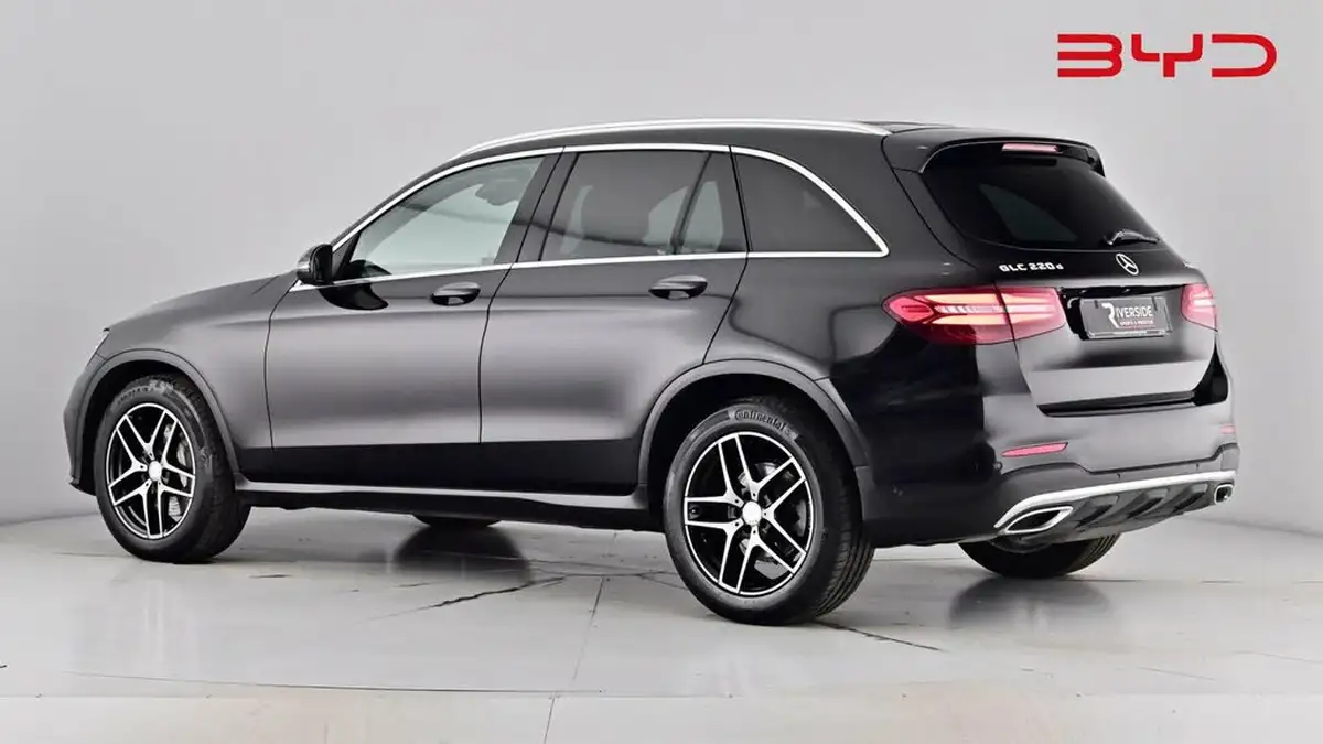 2016-mercedes-benz-glc-class-21d-glc220d-amg-line-ss-station-wagon-auto-big-1