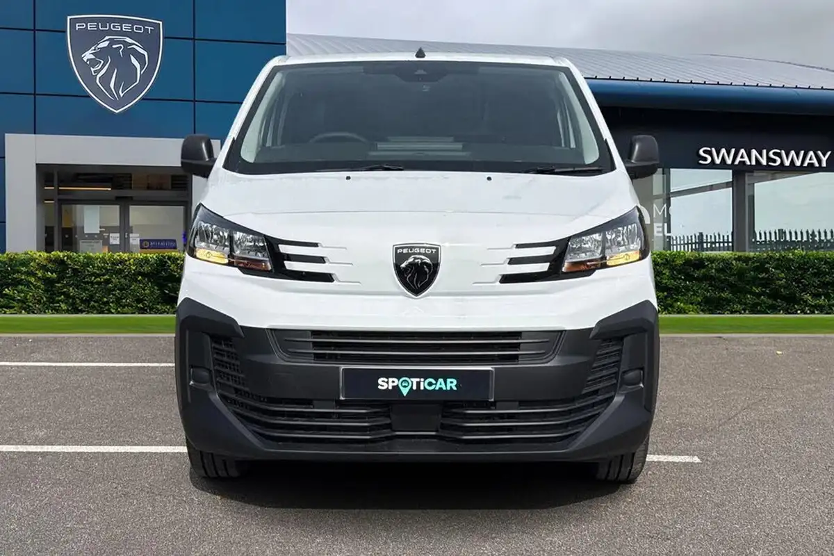 2024-peugeot-expert-15-bluehdi-professional-long-big-4