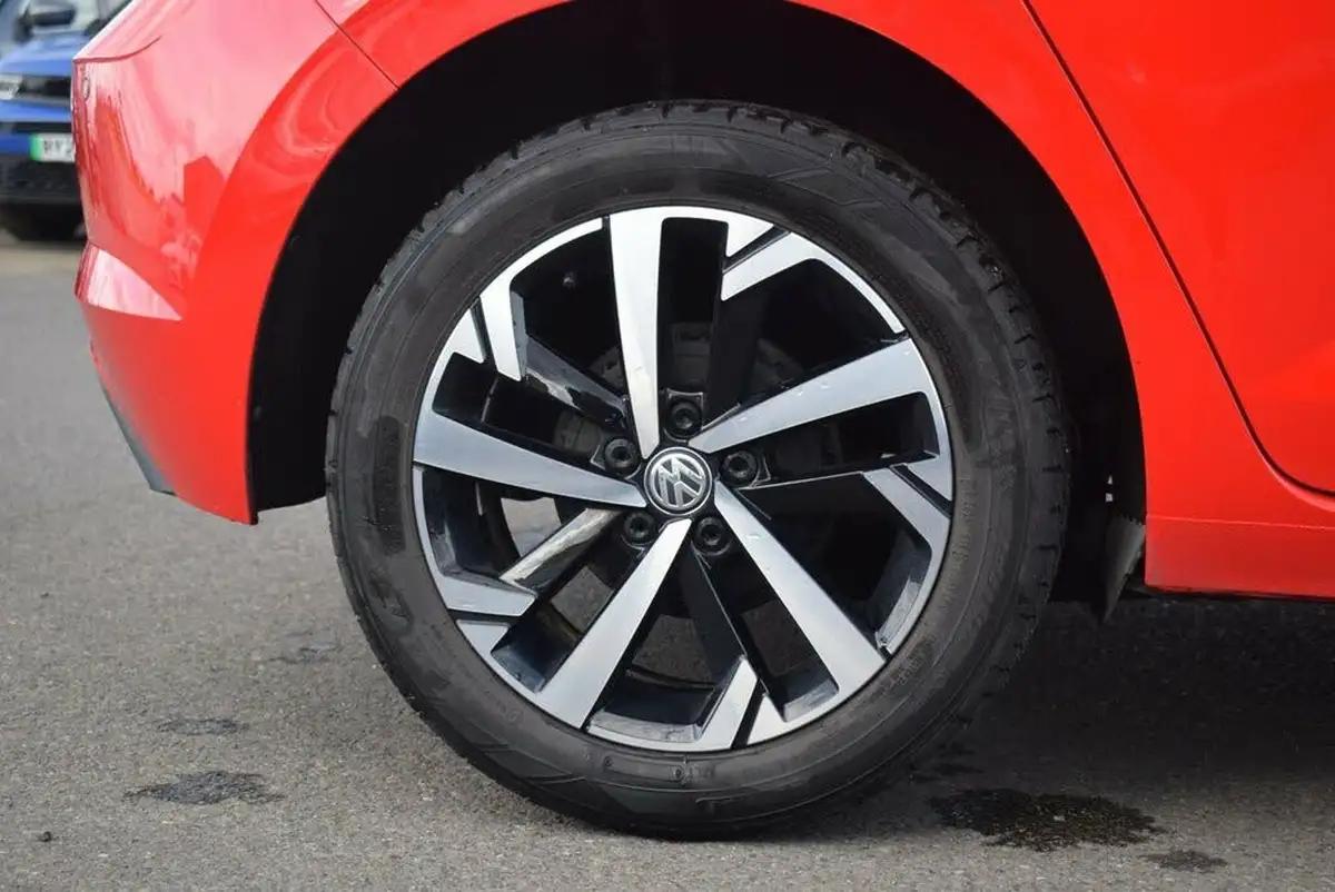 2020-volkswagen-polo-10-beats-80ps-big-7