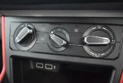 2020-volkswagen-polo-10-beats-80ps-small-18