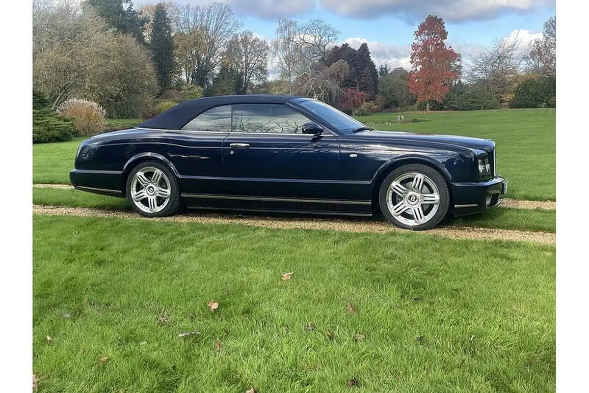 2006-bentley-azure-68-big-5