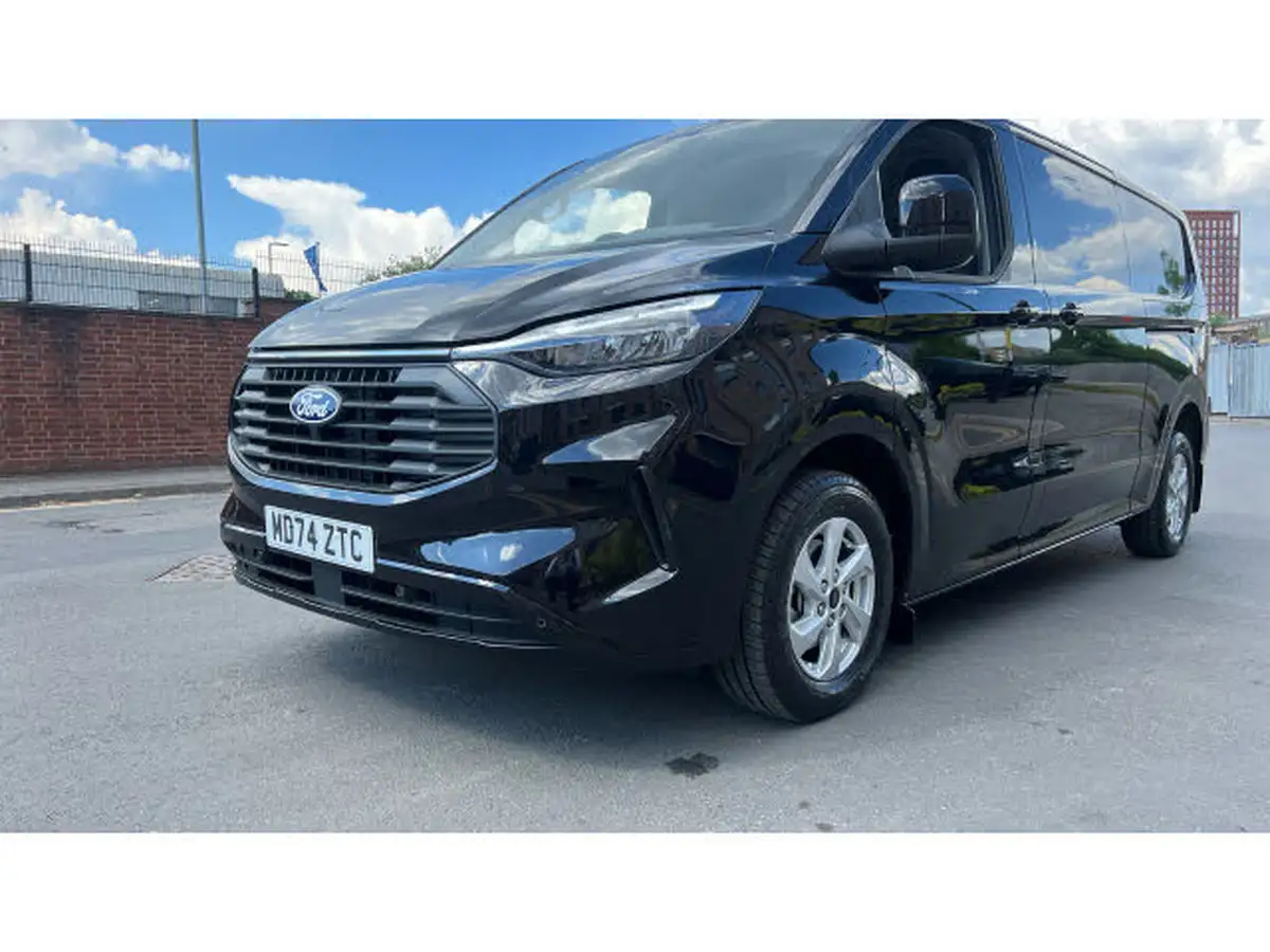 2024-ford-transit-custom-20tdci-280-l2h1-limited-panel-van-1996cc-auto-big-28