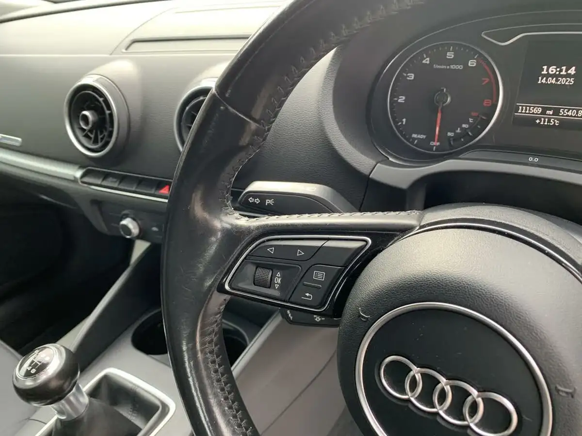 2017-audi-a3-10-tfsi-se-sportback-5d-big-18
