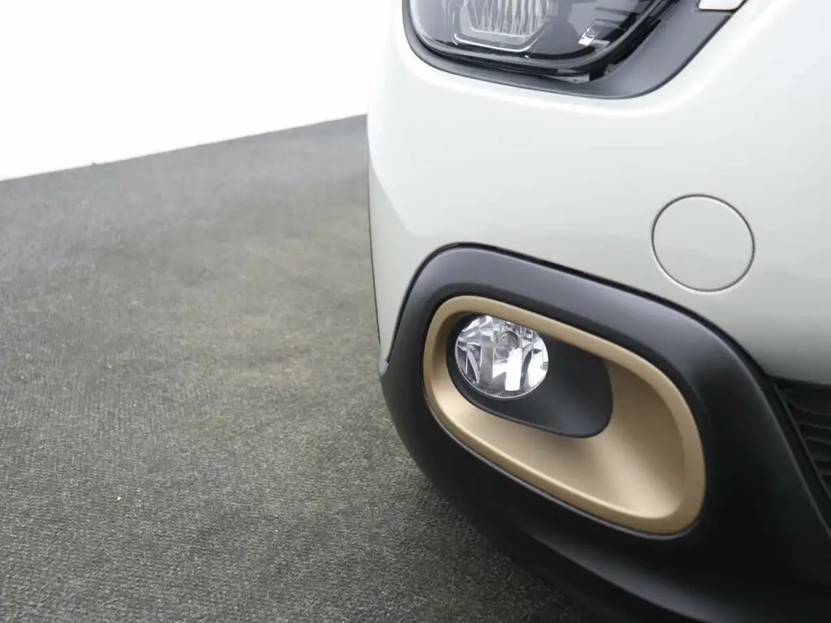 2023-citroen-c3-12-puretech-c-series-edition-83ps-ss-big-48