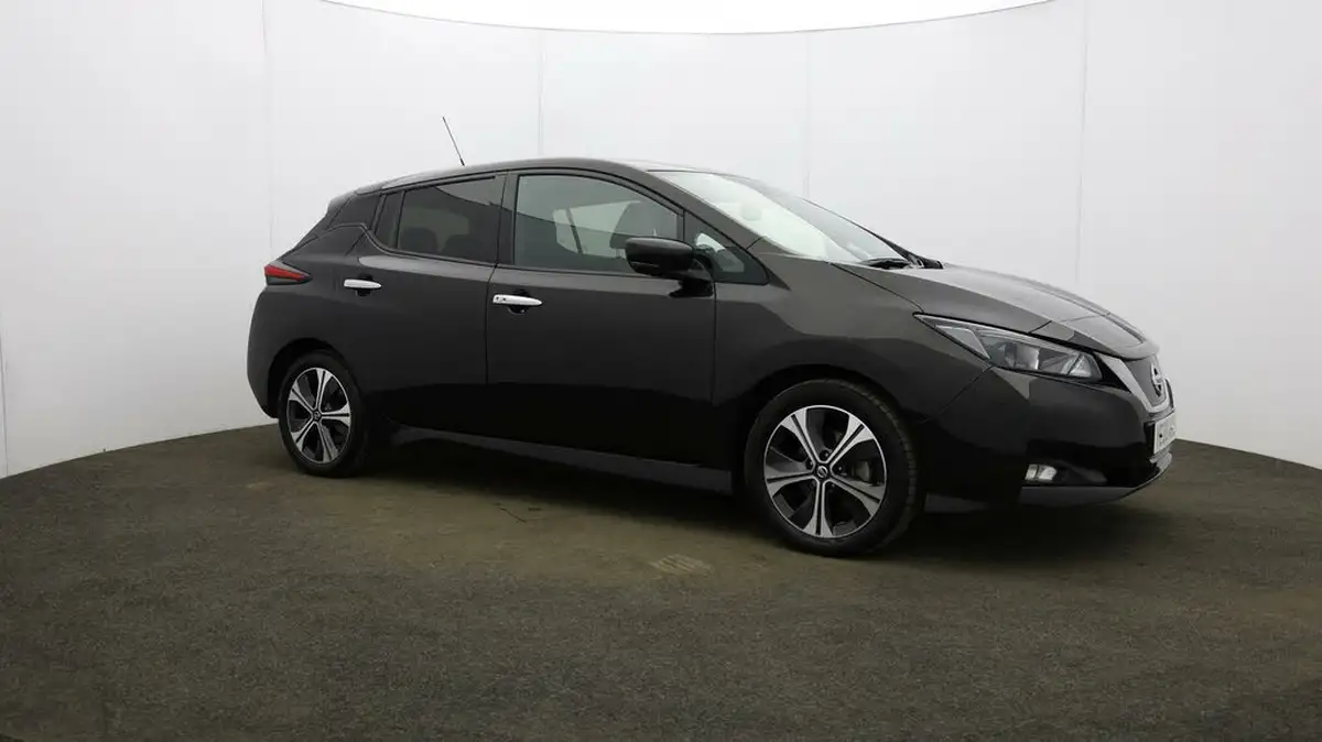 2020-nissan-leaf-e-n-connecta-big-48