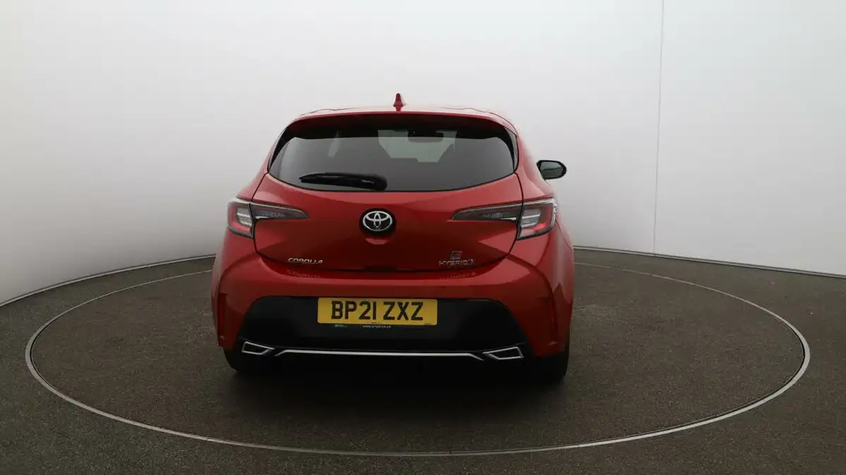 2021-toyota-corolla-18-vvt-i-gr-sport-trk-hatchback-big-57