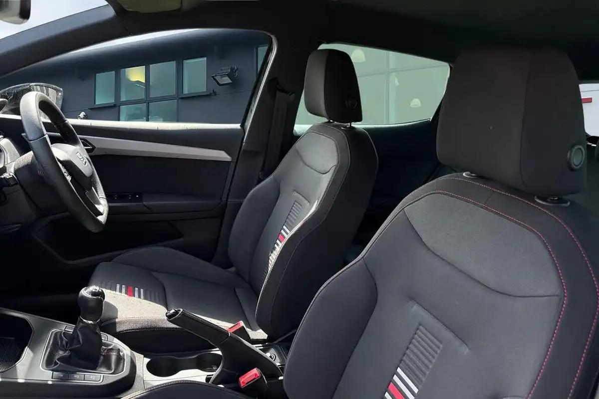 2021-seat-ibiza-10-tsi-fr-95ps-big-14