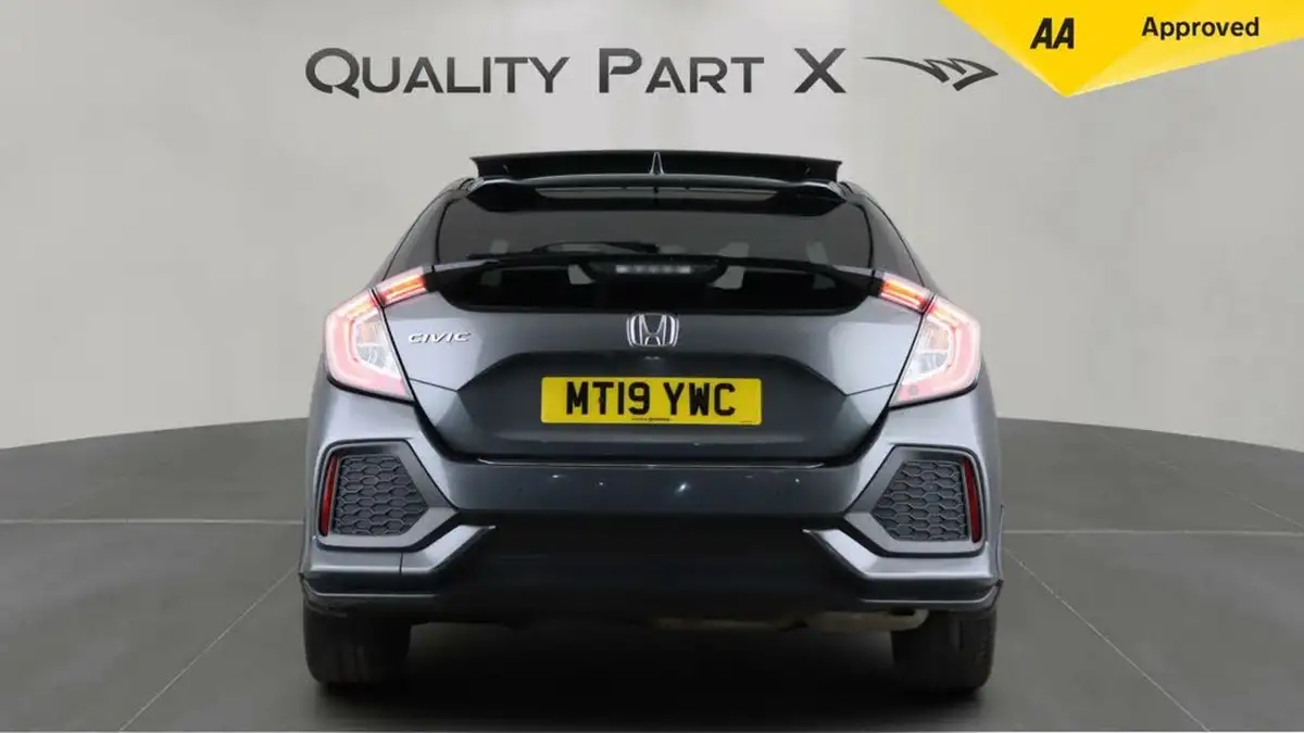 2019-honda-civic-10-vtec-turbo-ex-ss-hatchback-5d-big-4