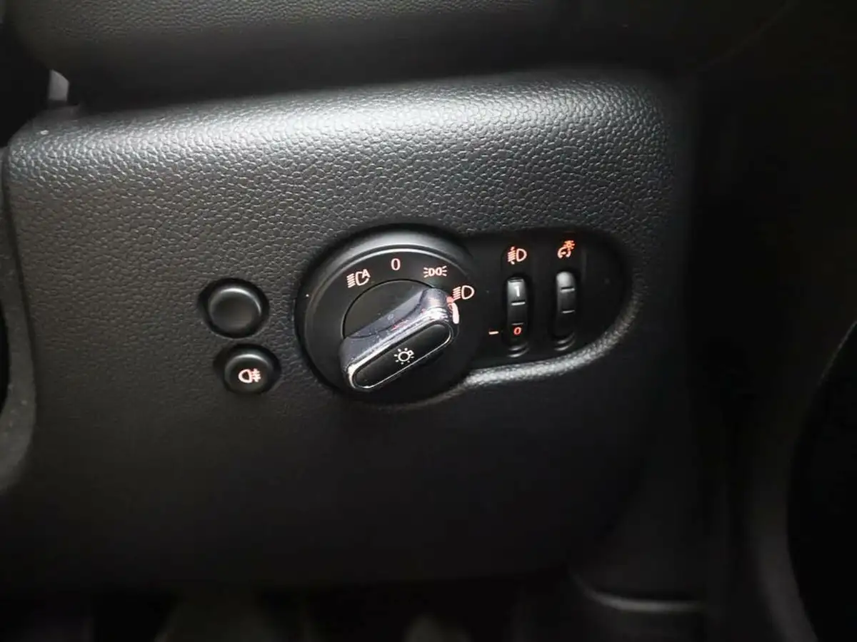 2023-mini-cooper-15-cooper-exclusive-premium-auto-hatchback-3d-auto-big-34