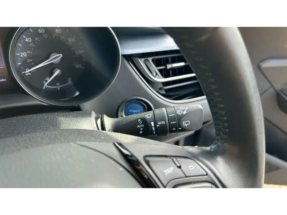 2021-toyota-c-hr-18-vvt-i-design-big-29
