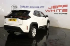 2022-toyota-yaris-cross-15-vvt-i-icon-small-4