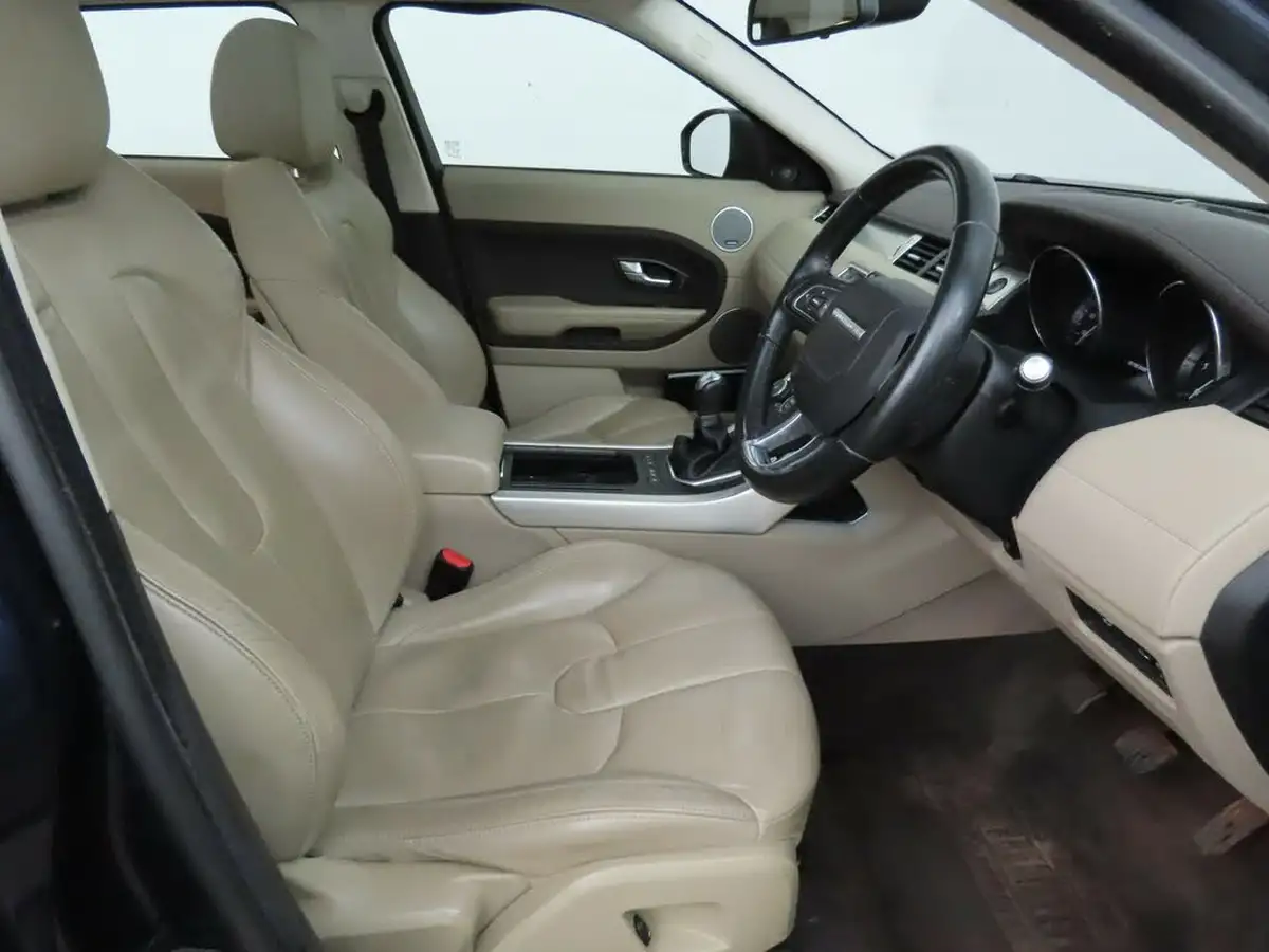 2014-land-rover-range-rover-evoque-22sd4-pure-big-8