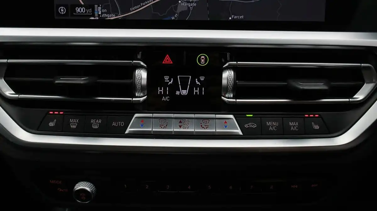 2020-bmw-3-series-20-330e-m-sport-saloon-4d-big-12