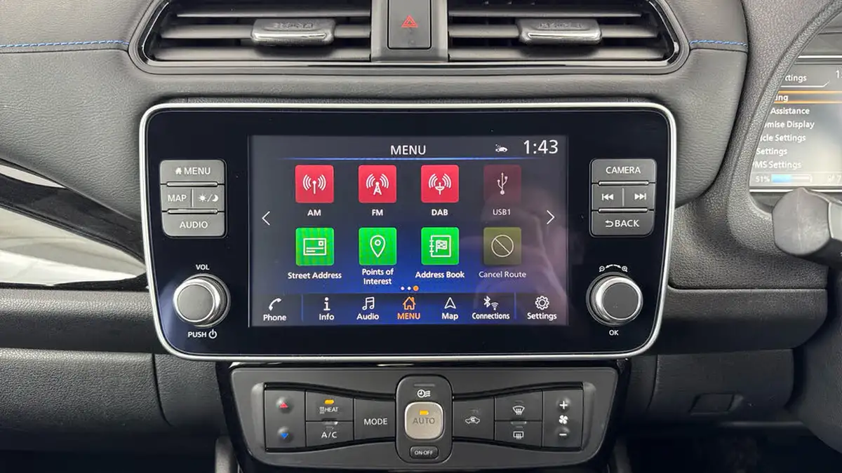 2022-nissan-leaf-e-n-connecta-39kwh-big-15
