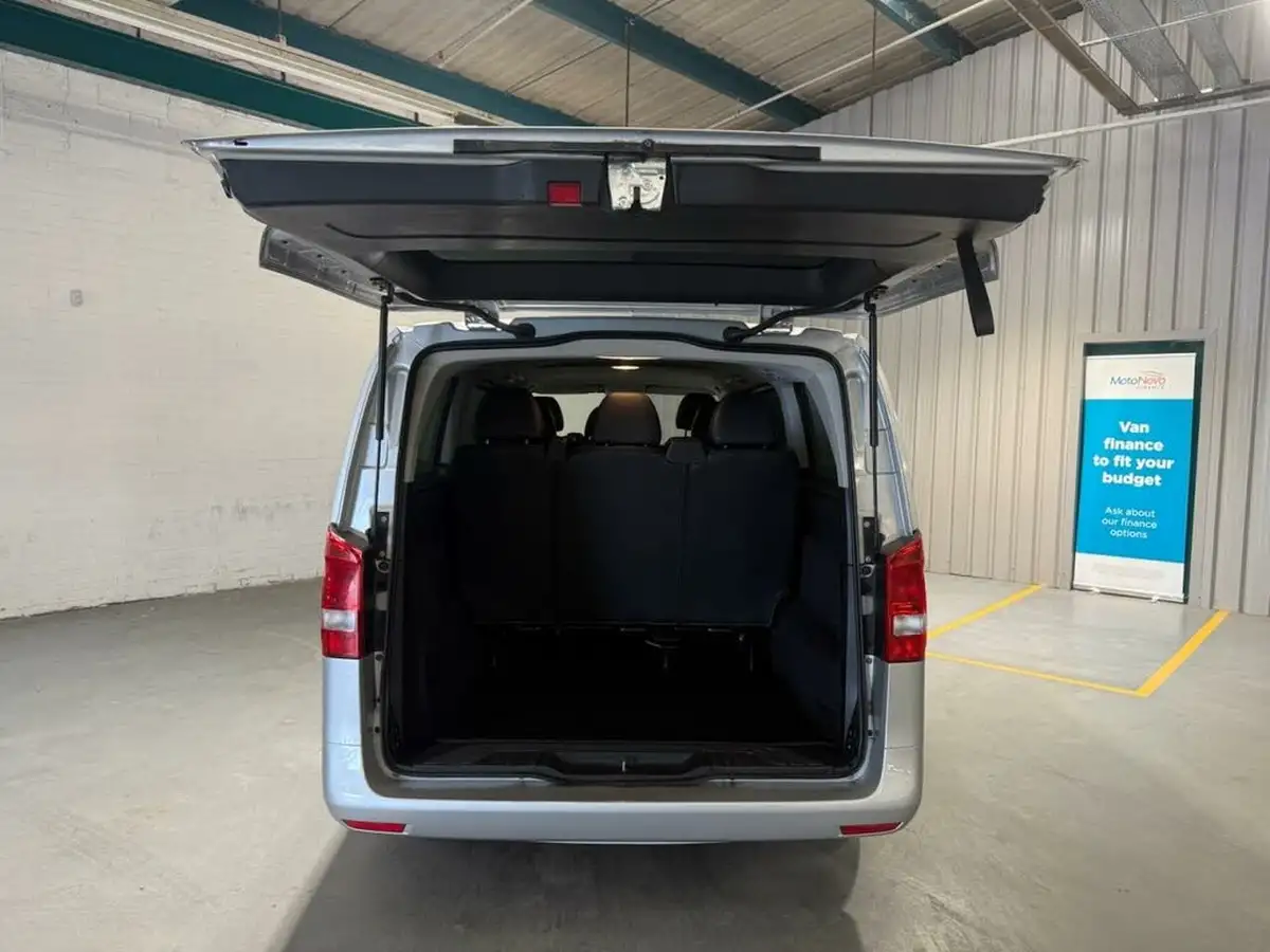 2019-mercedes-benz-vito-21cdi-tourer-pro-114-long-big-15