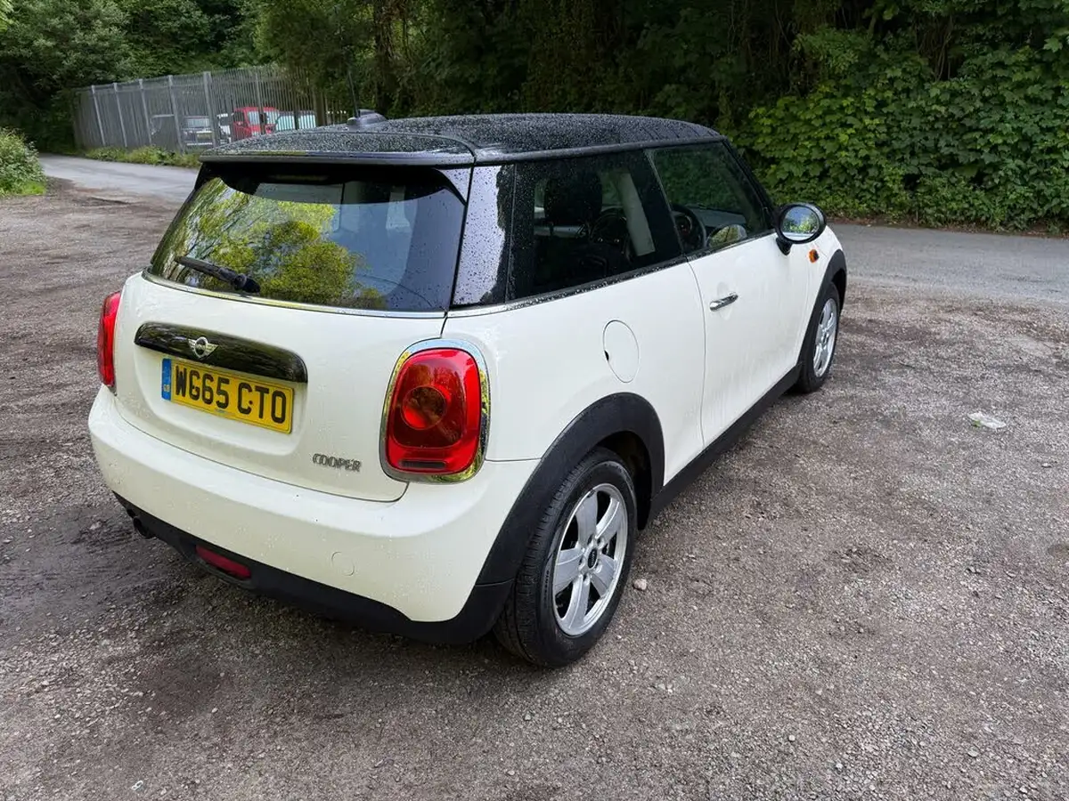 2015-mini-cooper-15-cooper-3d-big-5