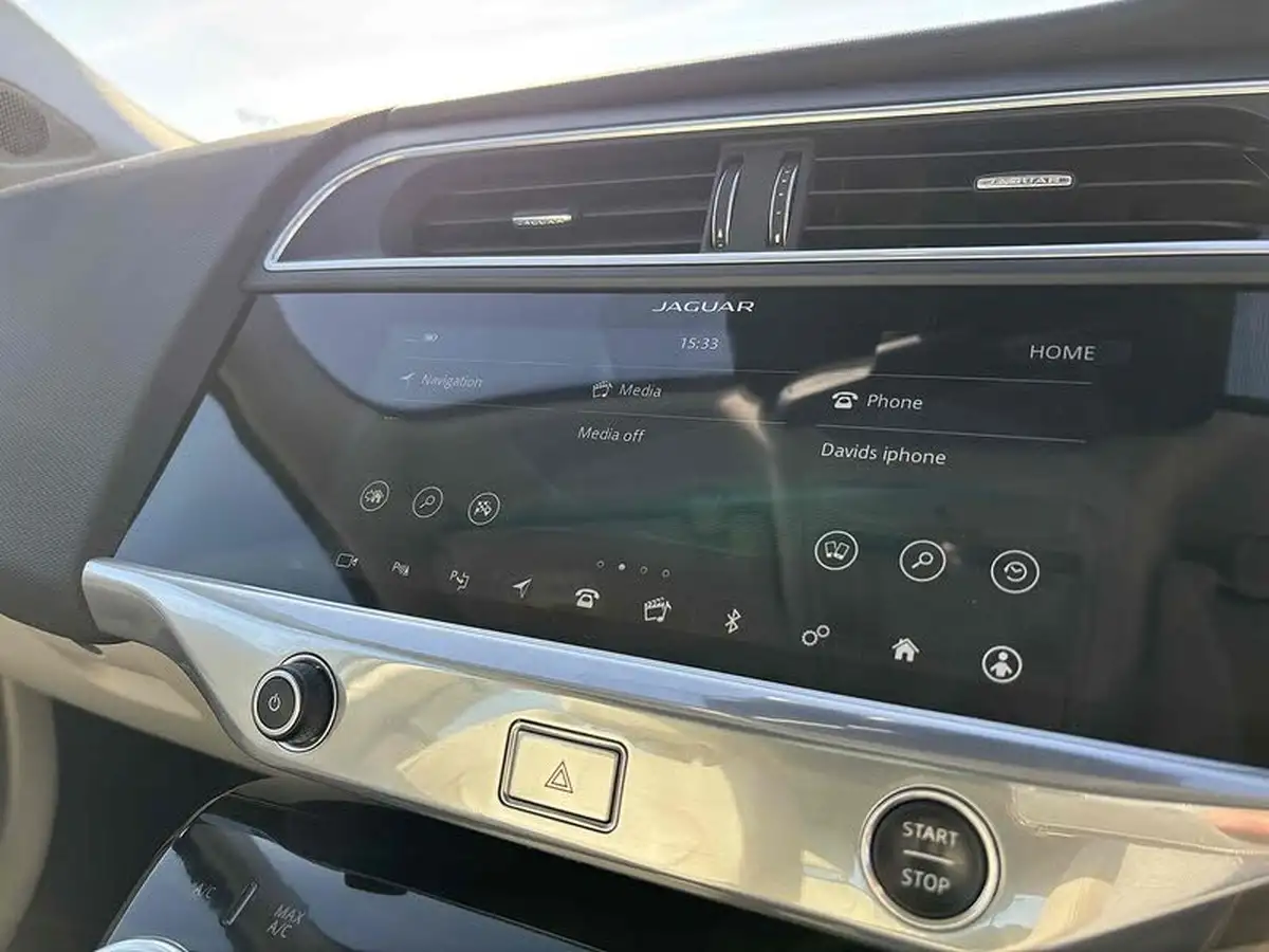 2018-jaguar-i-pace-ev400-se-big-8