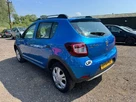 2014-dacia-sandero-stepway-09-laureate-small-5