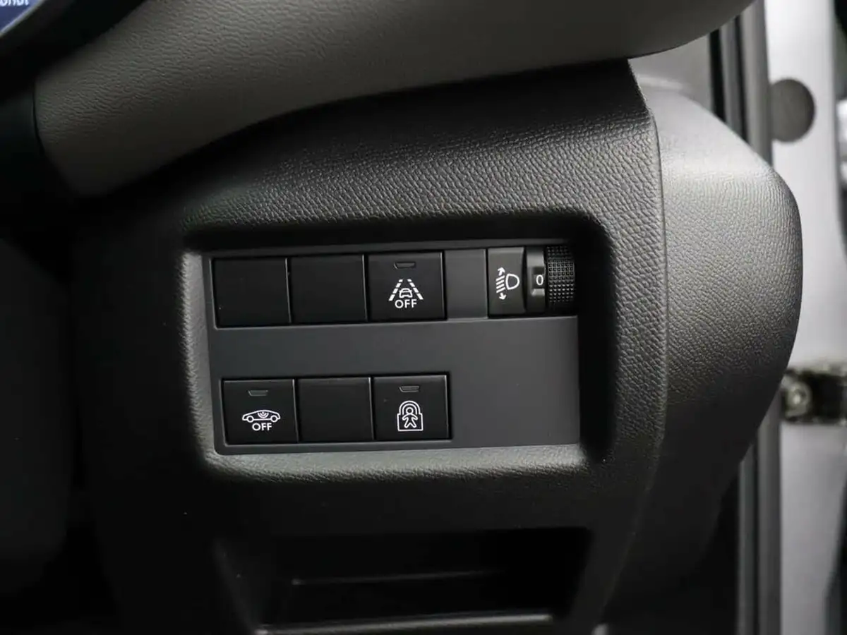 2021-citroen-c5-aircross-12-puretech-shine-big-40