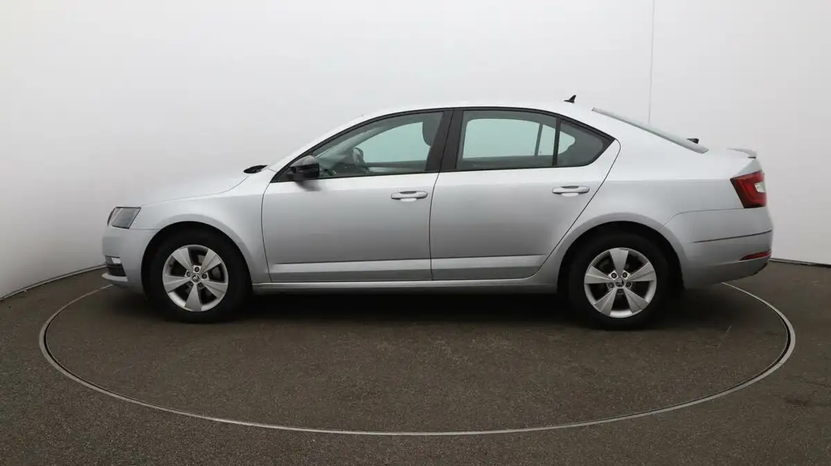 2019-skoda-octavia-15-tsi-se-technology-act-hatchback-big-63