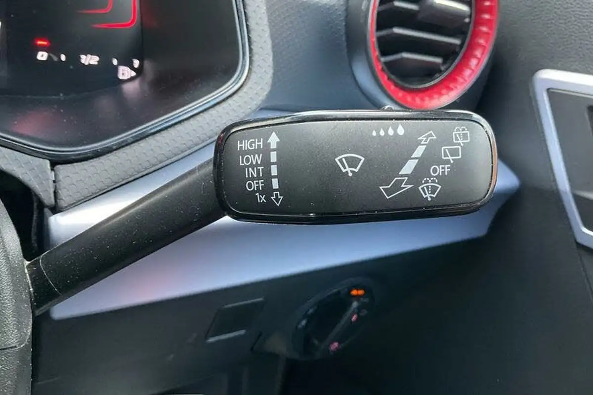 2024-seat-ibiza-10-tsi-fr-115ps-big-14