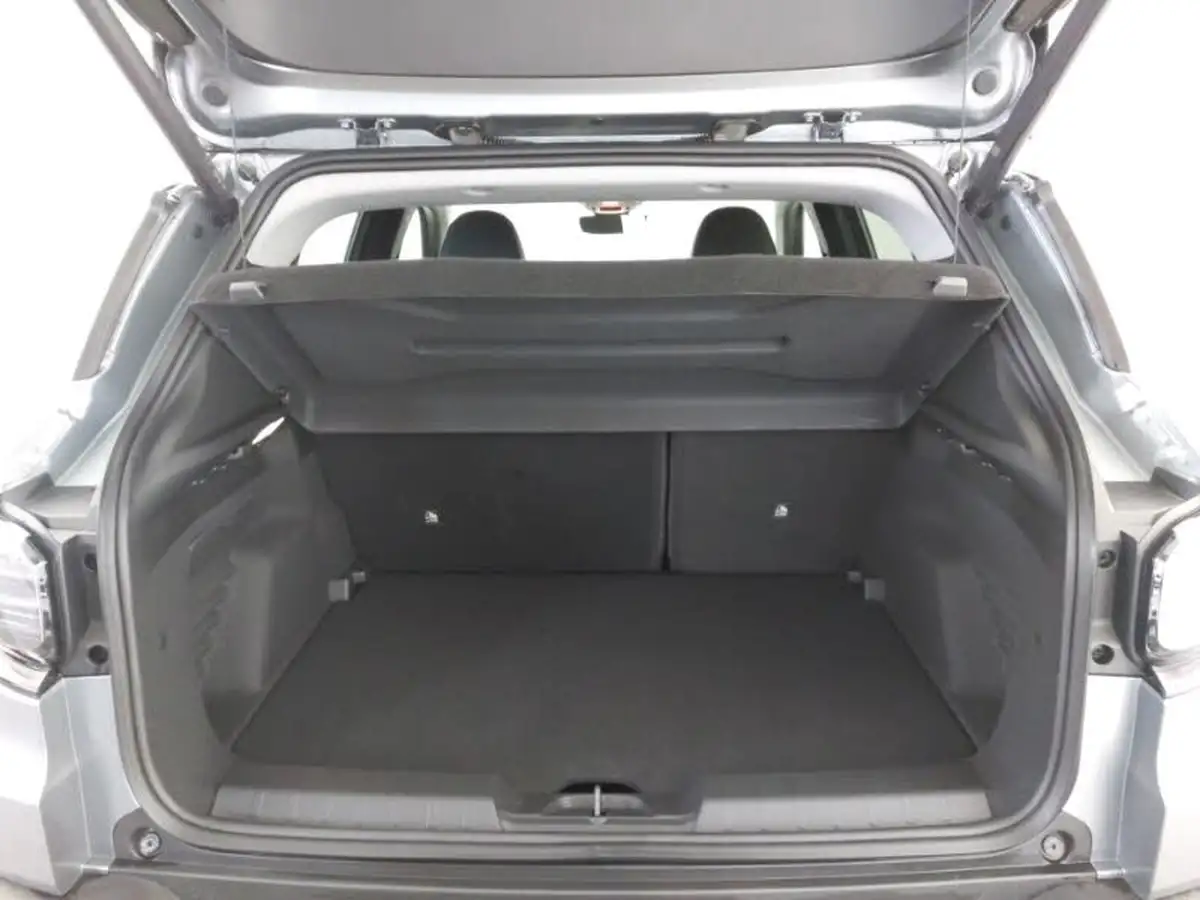 2024-jeep-avenger-e-summit-big-7