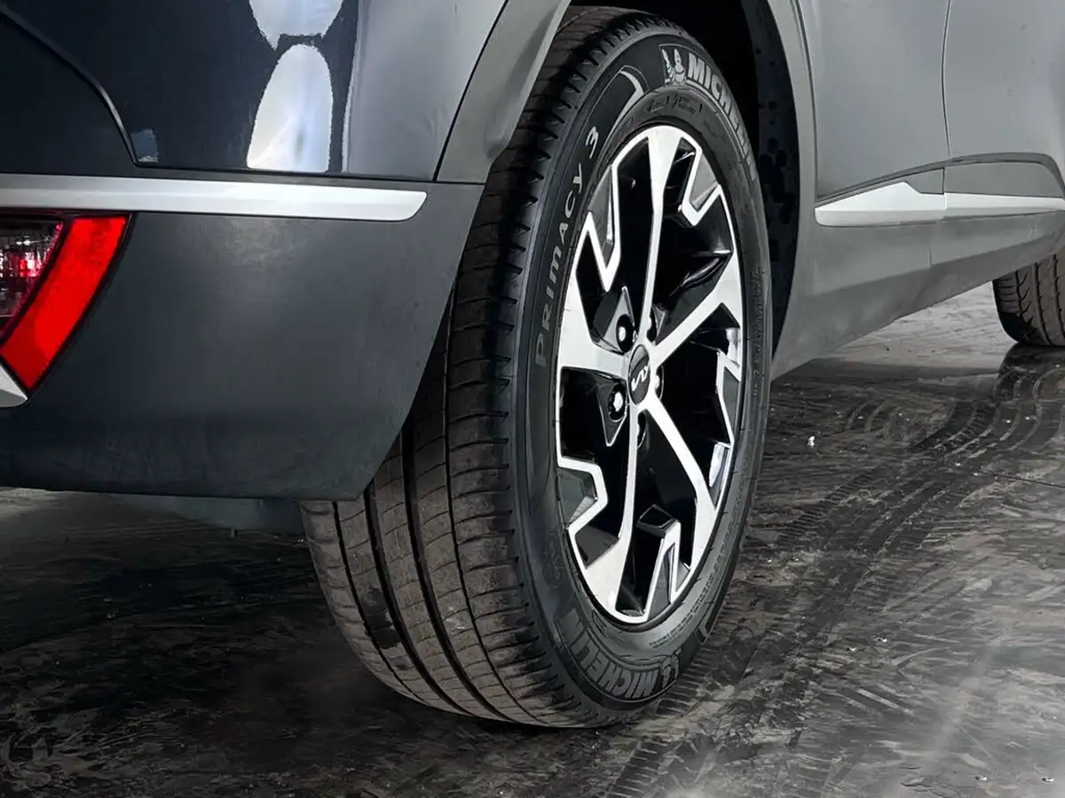 2023-kia-sportage-16-t-gdi-3-148bhp-big-11