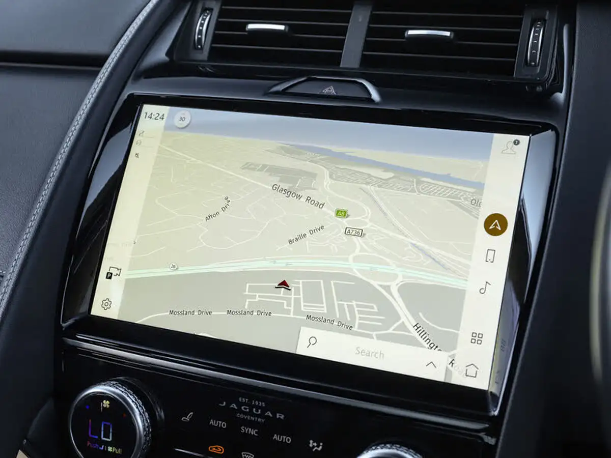 2021-jaguar-e-pace-20-d200-r-dynamic-s-big-15