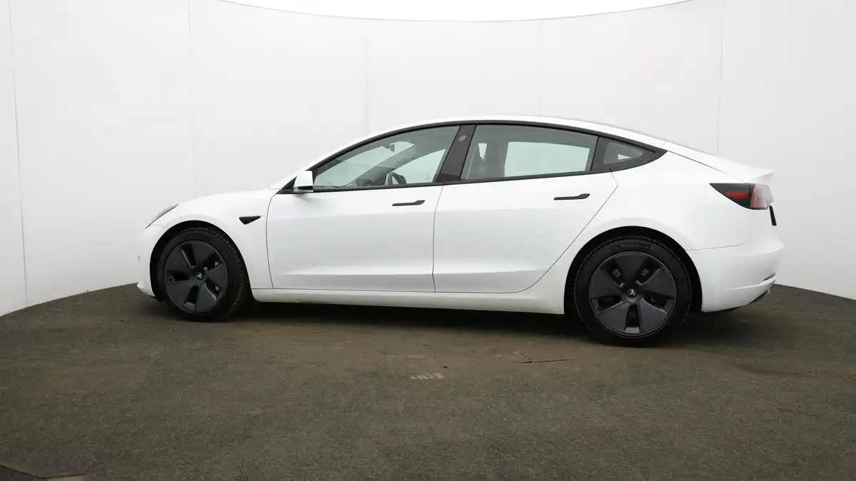 2021-tesla-model-3-e-long-range-awd-big-68