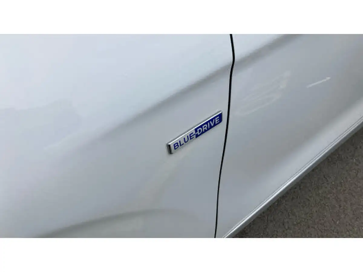 2021-hyundai-ioniq-16-gdi-premium-hybrid-big-23
