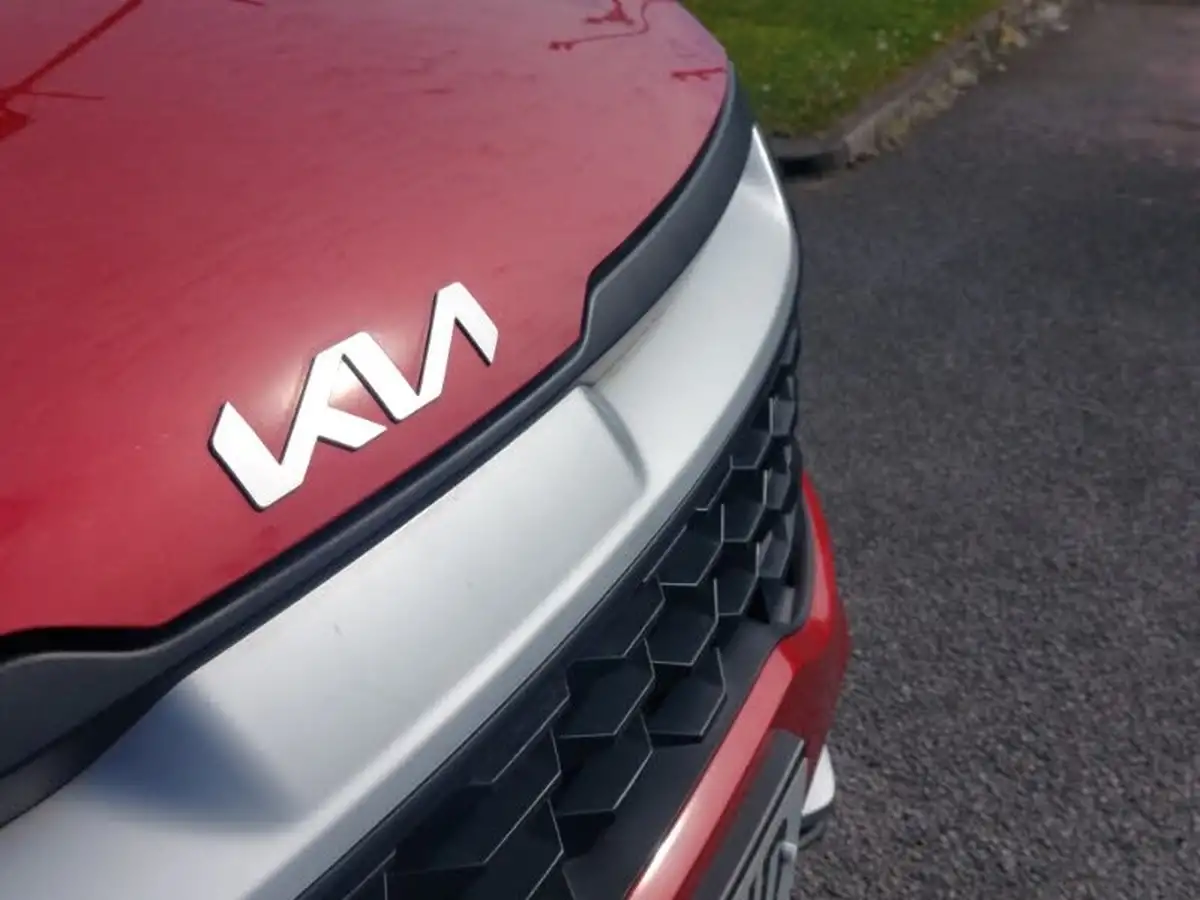 2022-kia-sportage-16-t-gdi-launch-edition-big-11