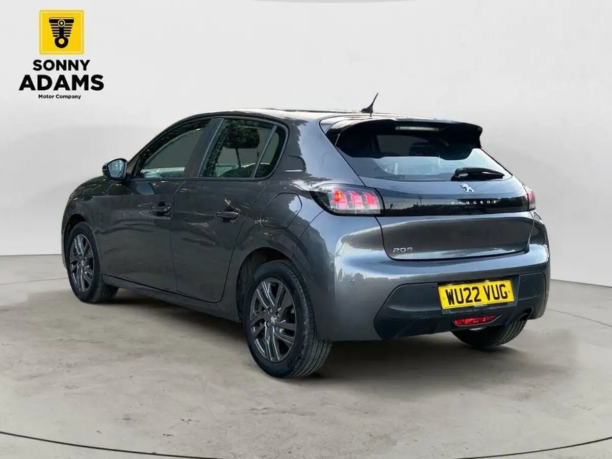 2022-peugeot-208-12-puretech-active-premium-100bhp-eat8-big-5