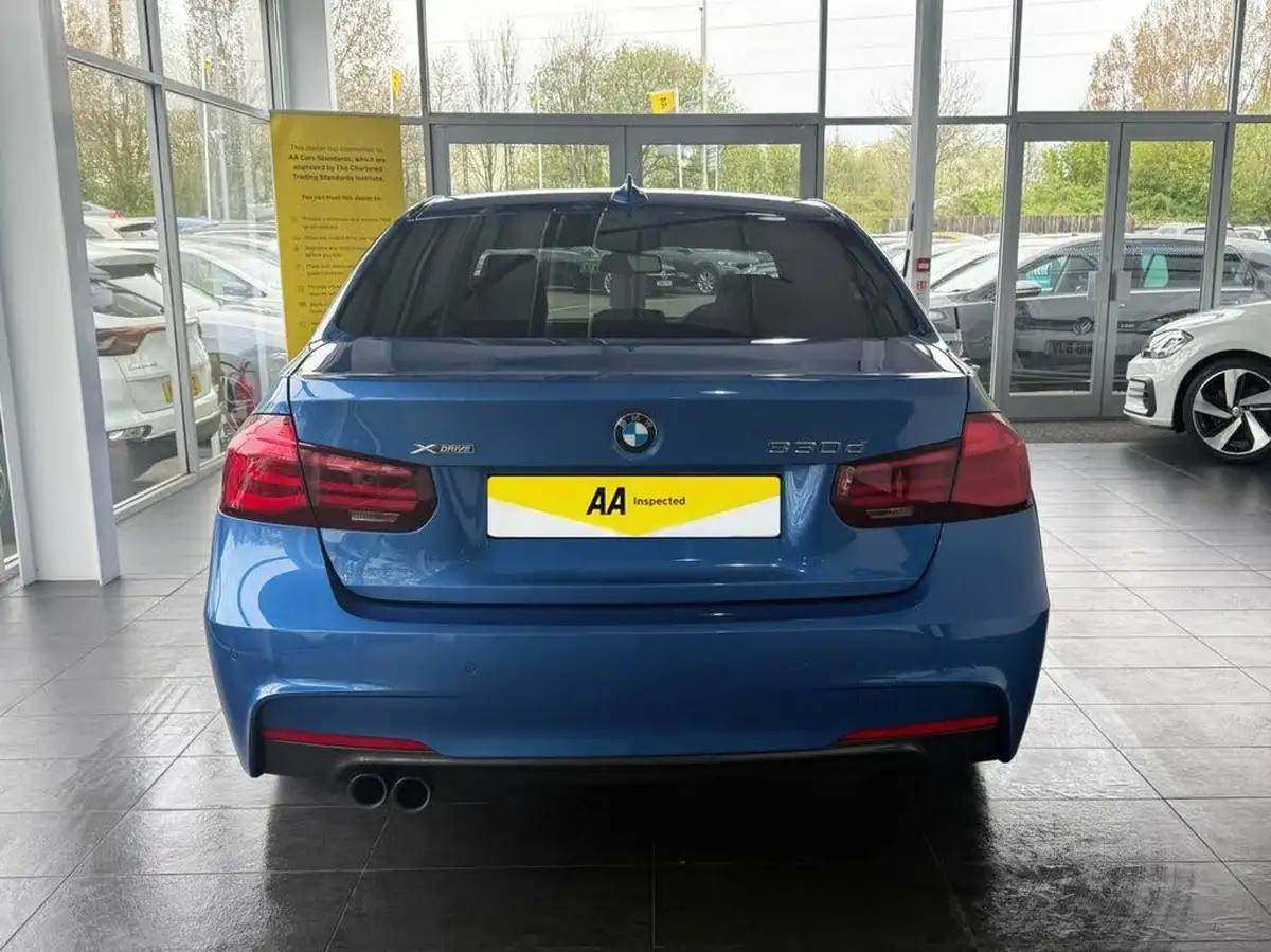 2018-bmw-3-series-30td-330d-xdrive-m-sport-shadow-edition-saloon-4d-big-12