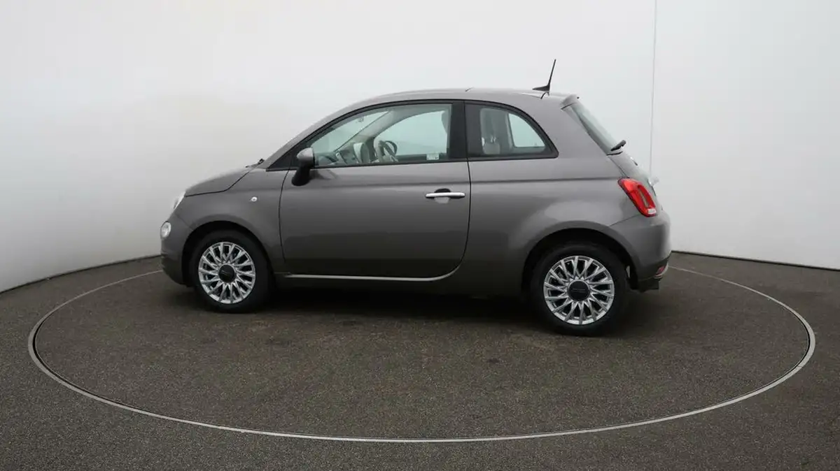 2020-fiat-500-10-lounge-big-50