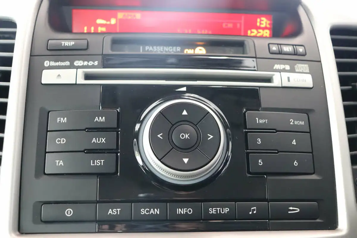 2017-kia-venga-14-2-big-51