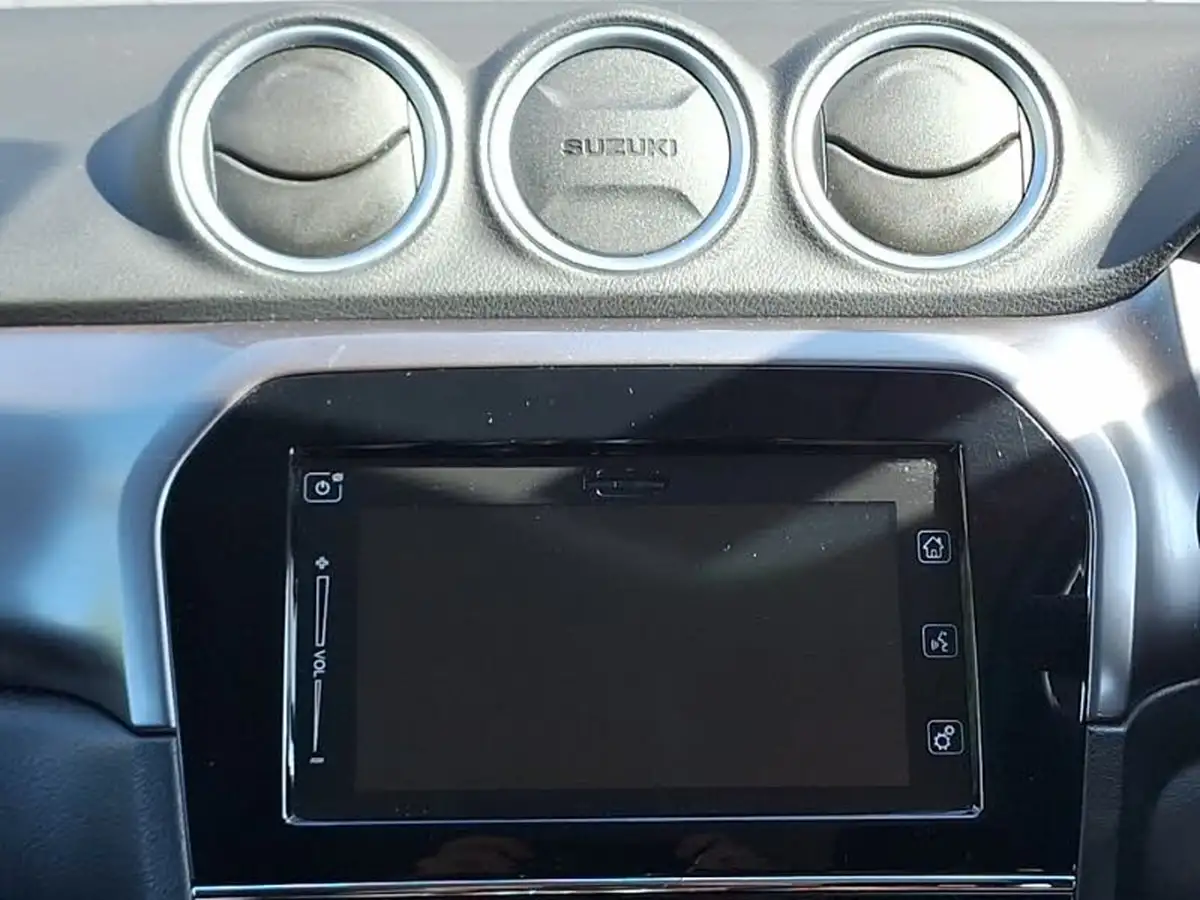 2022-suzuki-vitara-14-boosterjet-sz-t-big-9