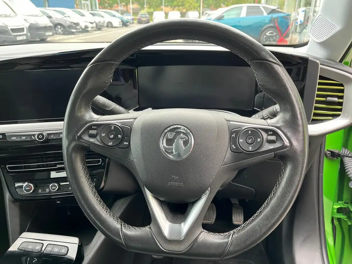 2022-vauxhall-mokka-e-elite-premium-big-23