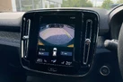 2019-volvo-xc40-20td-d3-r-design-awd-geartronic-small-3