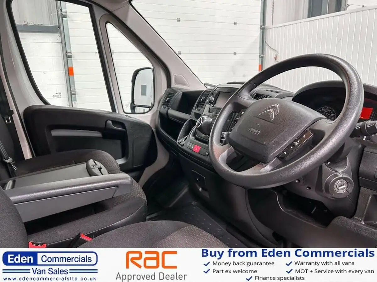 2022-citroen-relay-22bluehdi-35-l3h2-enterprise-panel-big-7