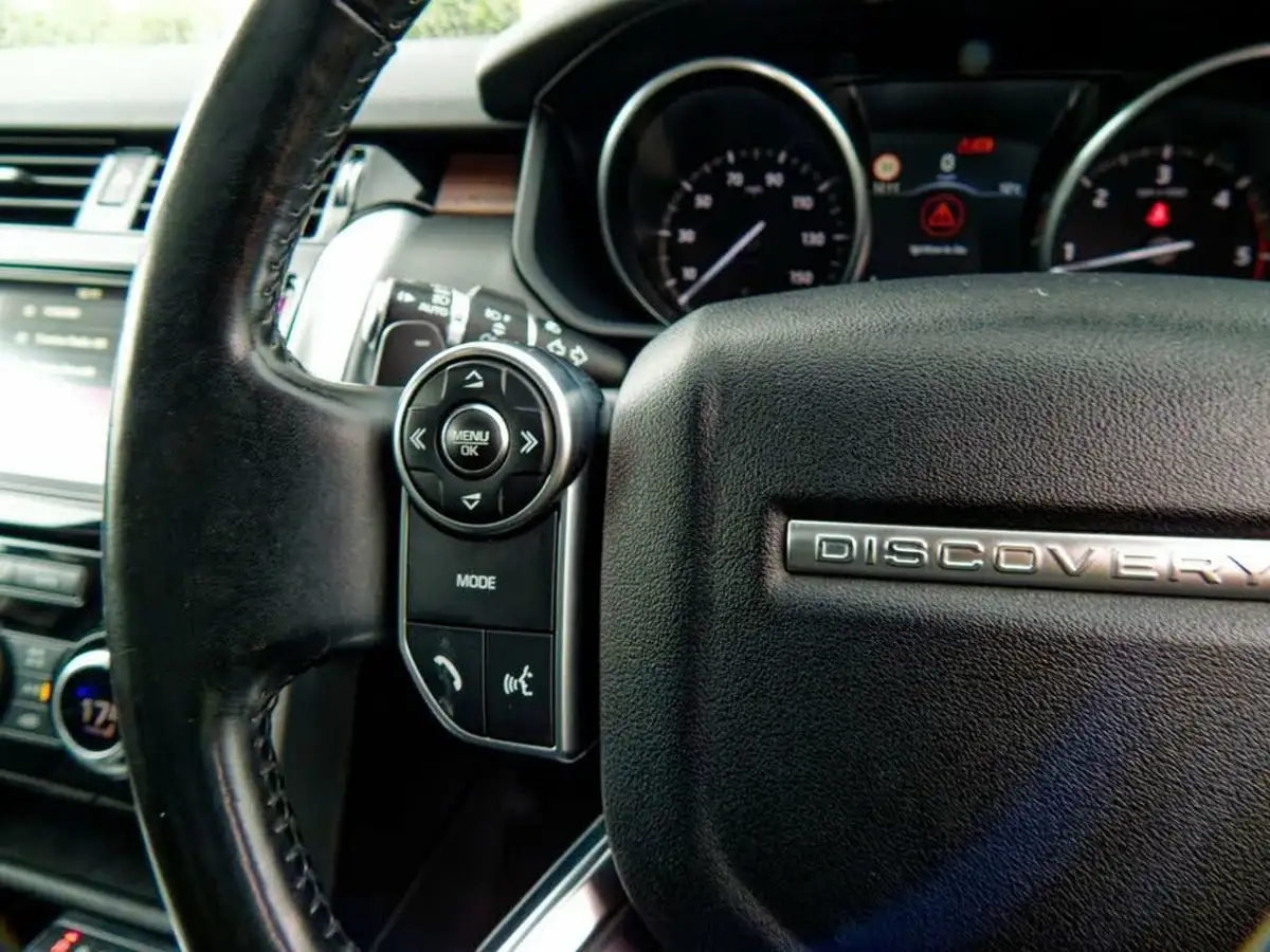 2018-land-rover-discovery-30td6-hse-luxury-big-36