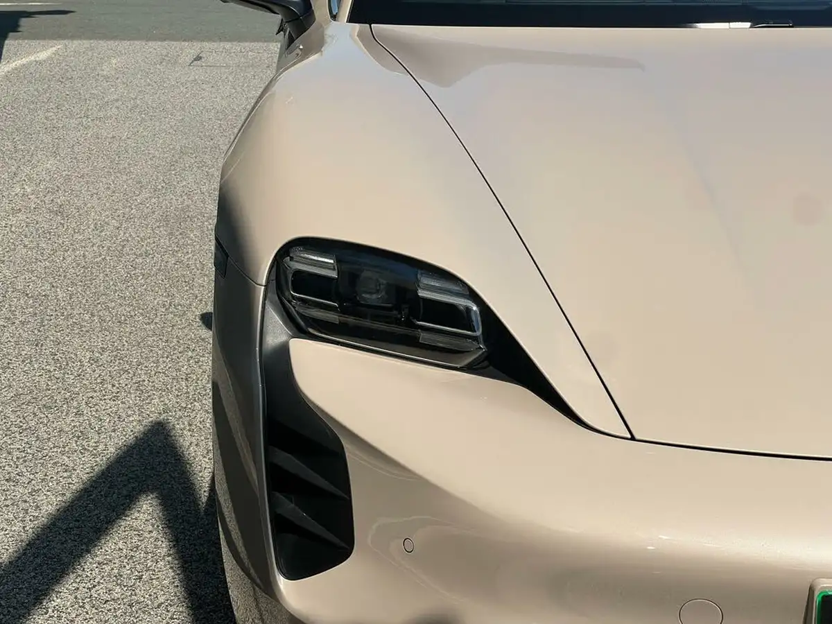 2023-porsche-taycan-e-4s-sport-turismo-530ps-big-72