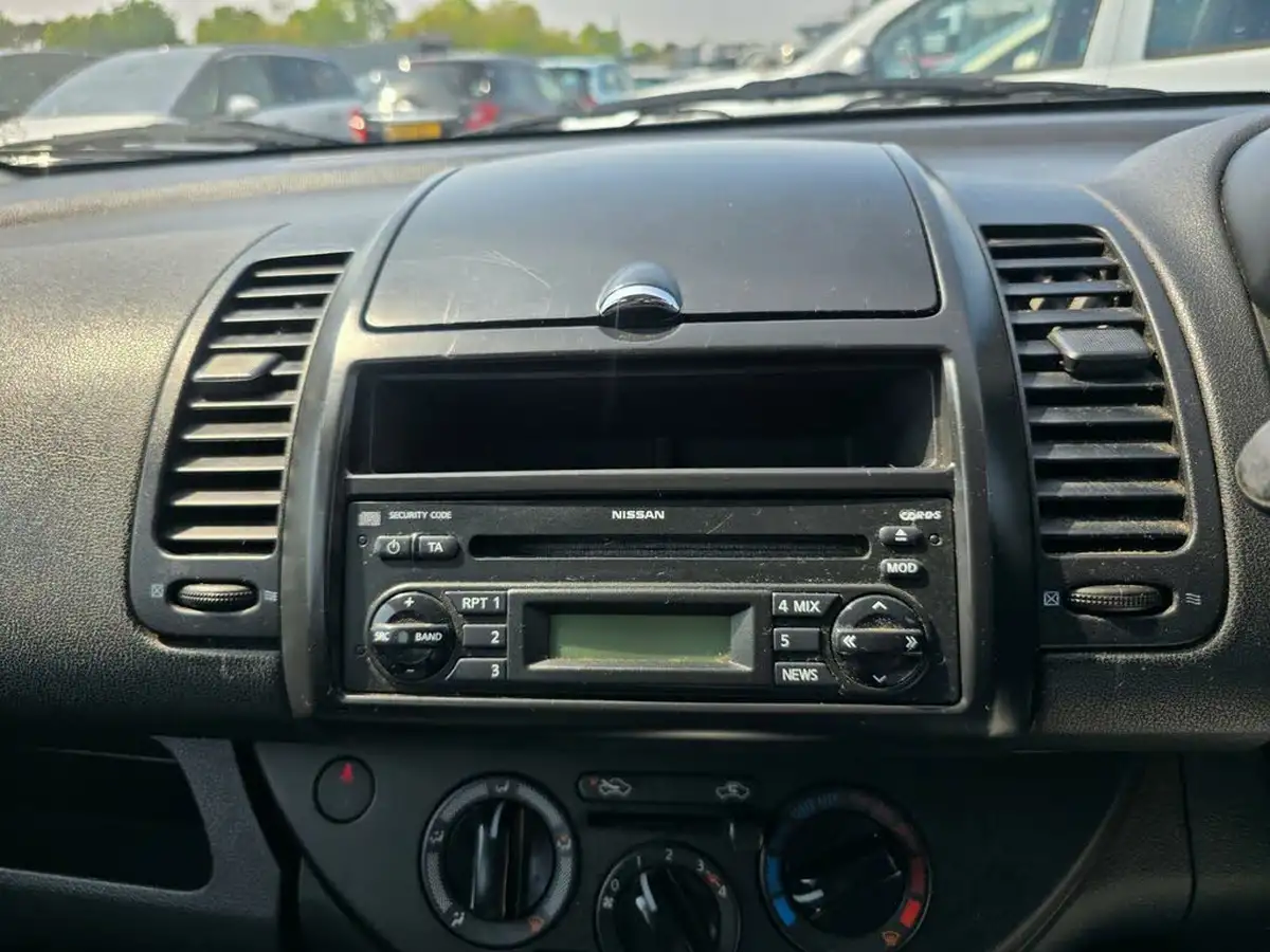 2010-nissan-note-16-visia-ac-auto-big-33