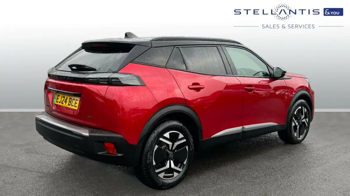 2024-peugeot-2008-suv-e-gt-136ps-50kwh-big-2