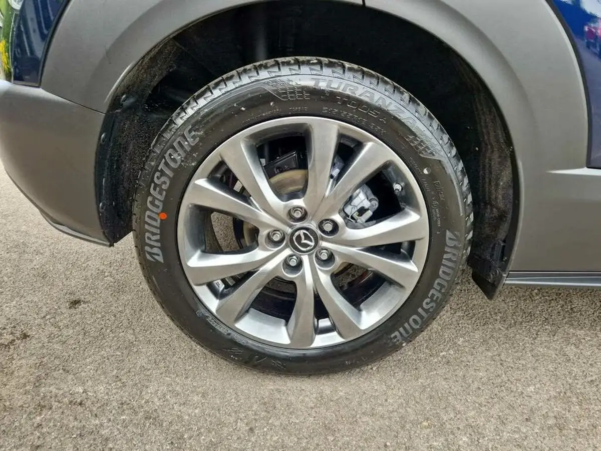 2025-mazda-cx-30-20-e-skyactiv-x-exclusive-line-big-22