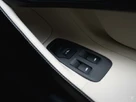 2016-mclaren-570s-38-small-36