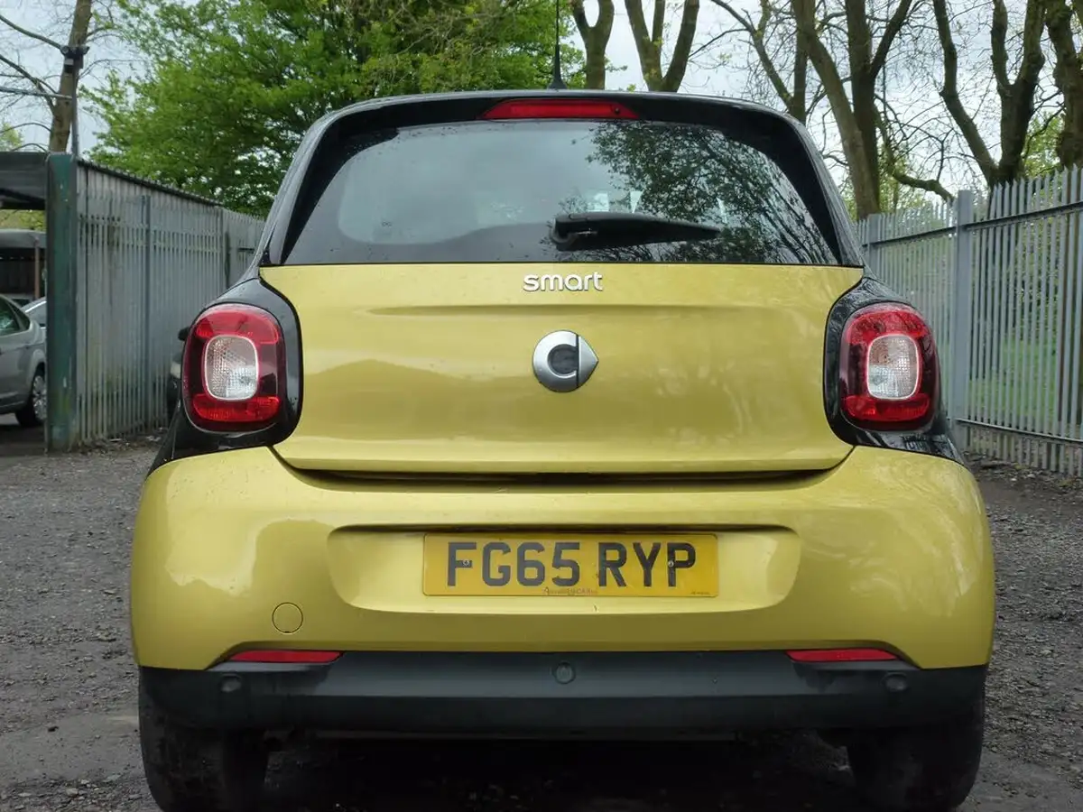 2015-smart-forfour-10-night-sky-prime-premiumss-big-4