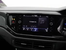 2022-volkswagen-polo-10-life-small-17